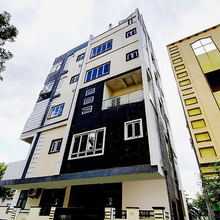 Hotel O Home Comfortable Stays, Near Aasam Gadh Current Office Sururnagar ภายนอก รูปภาพ