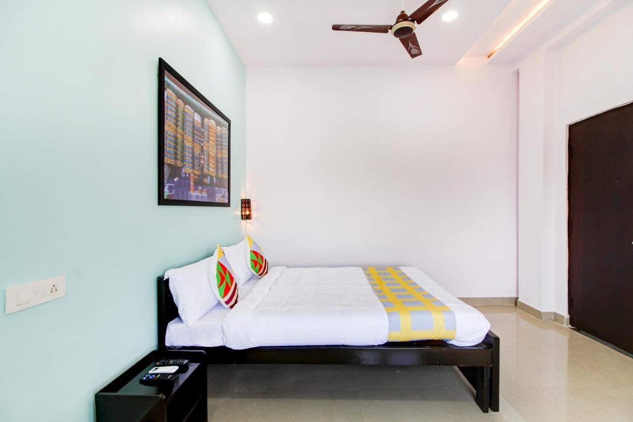 Hotel O Home Comfortable Stays, Near Aasam Gadh Current Office Sururnagar ภายนอก รูปภาพ