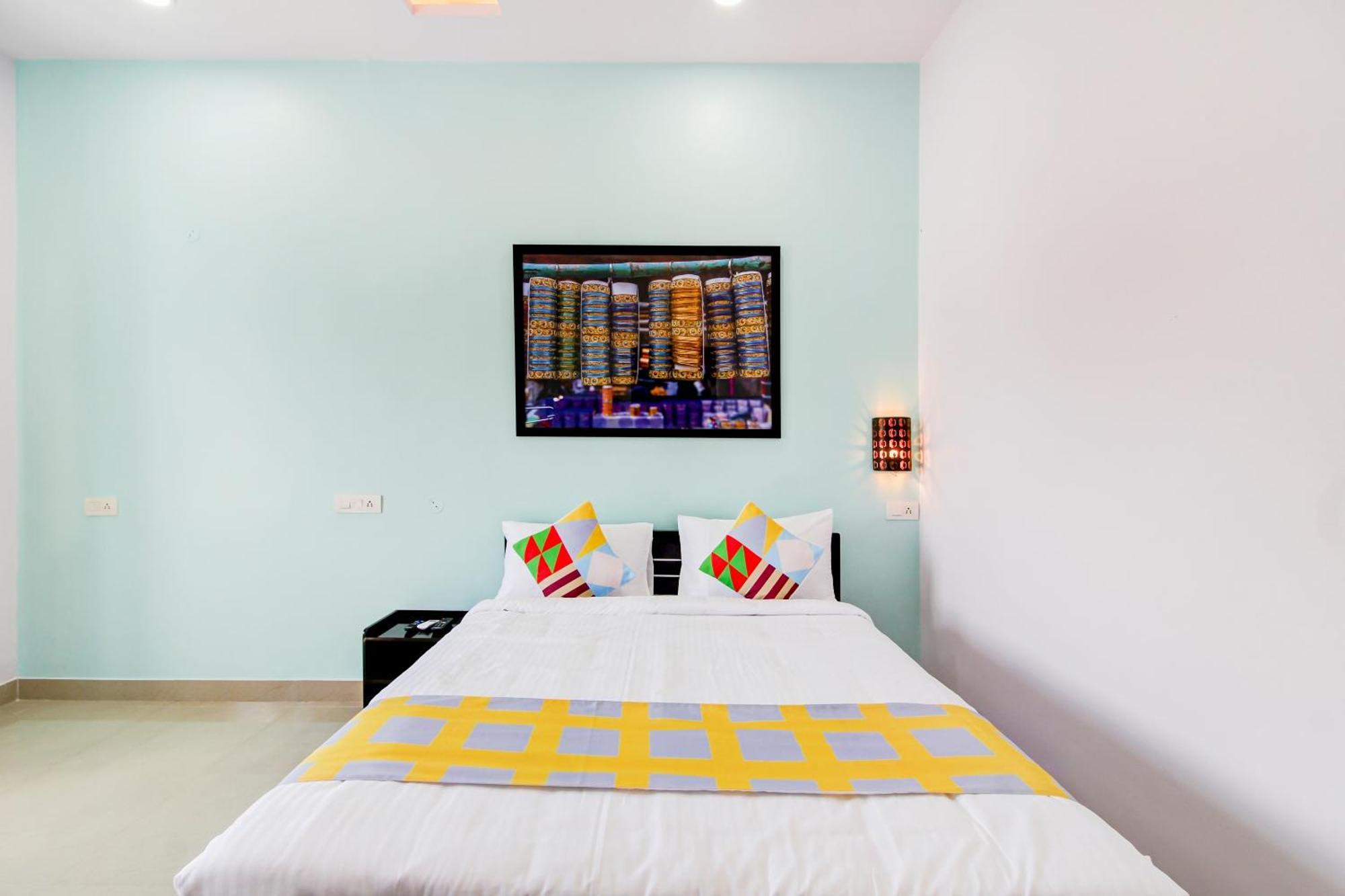 Hotel O Home Comfortable Stays, Near Aasam Gadh Current Office Sururnagar ภายนอก รูปภาพ