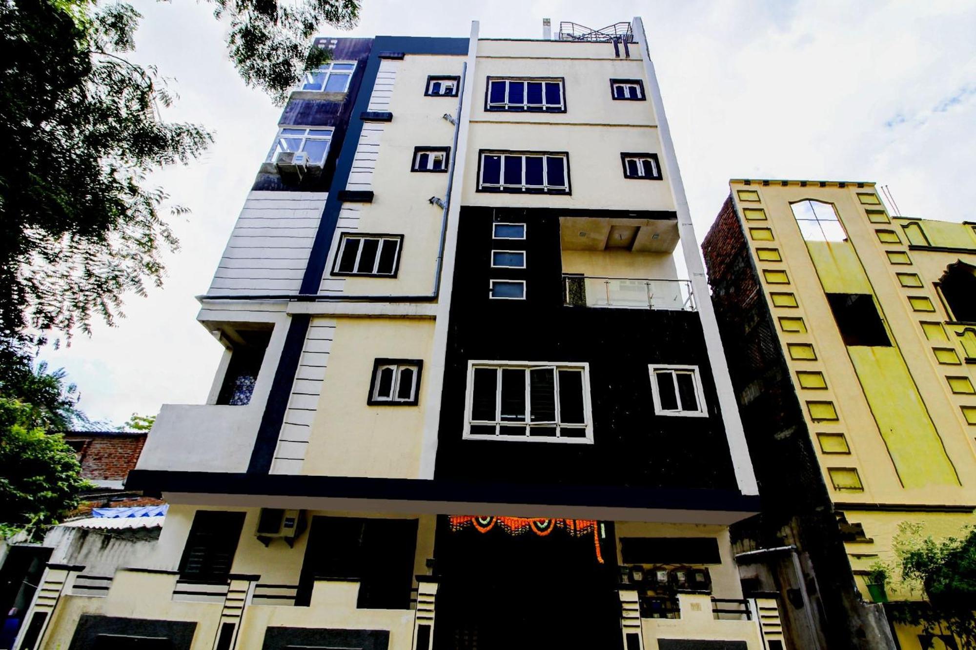 Hotel O Home Comfortable Stays, Near Aasam Gadh Current Office Sururnagar ภายนอก รูปภาพ