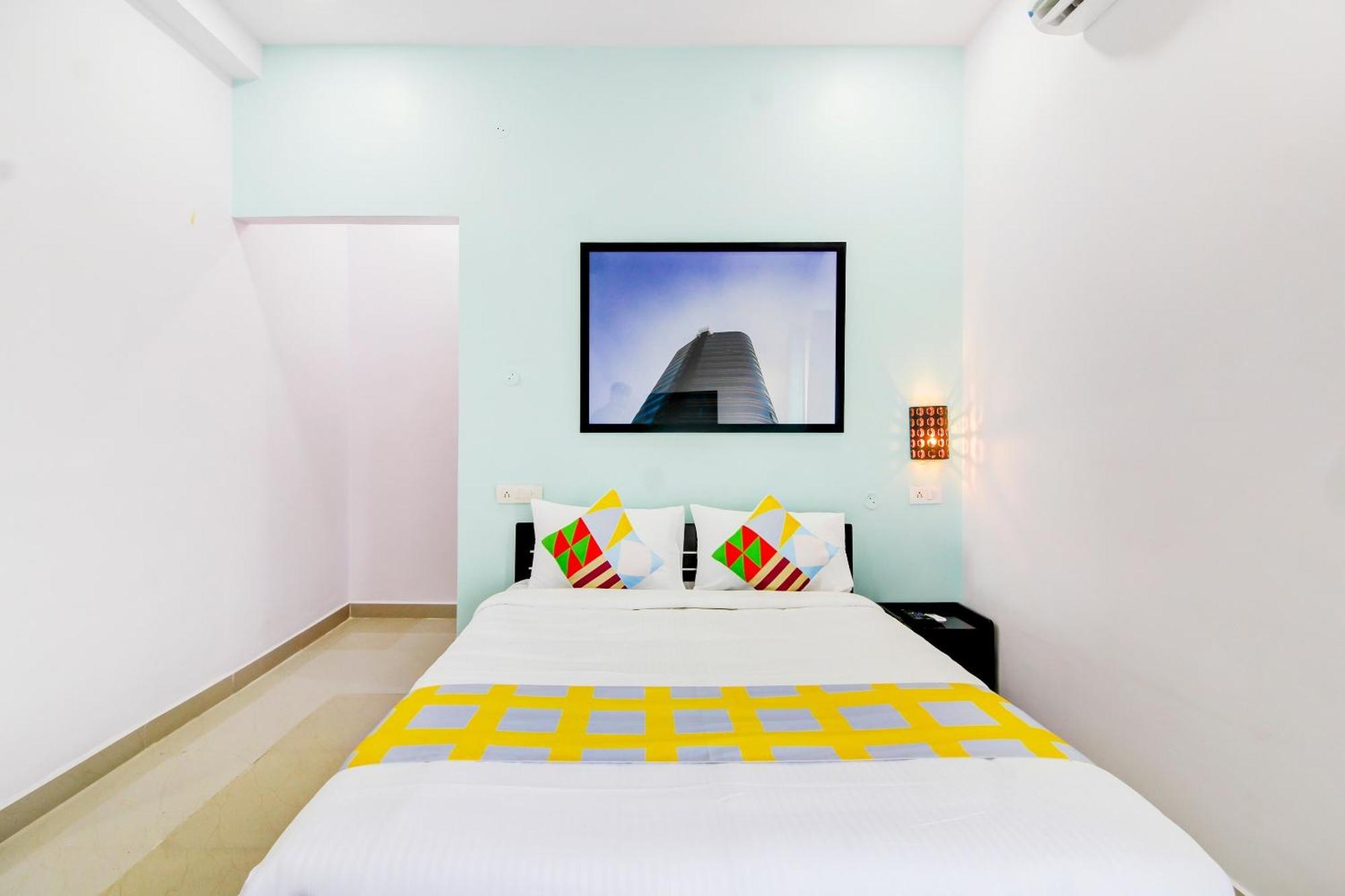 Hotel O Home Comfortable Stays, Near Aasam Gadh Current Office Sururnagar ภายนอก รูปภาพ