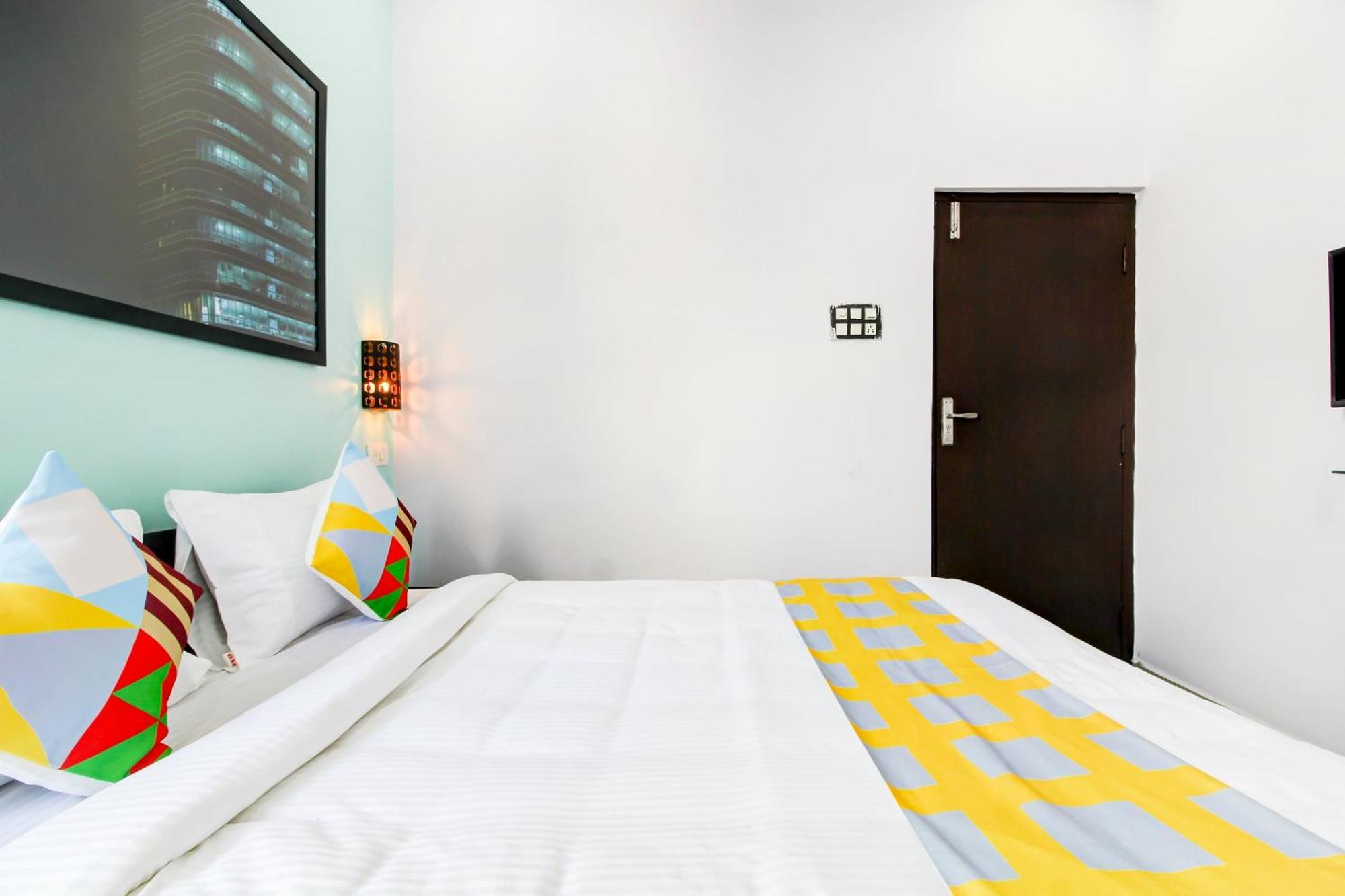 Hotel O Home Comfortable Stays, Near Aasam Gadh Current Office Sururnagar ภายนอก รูปภาพ