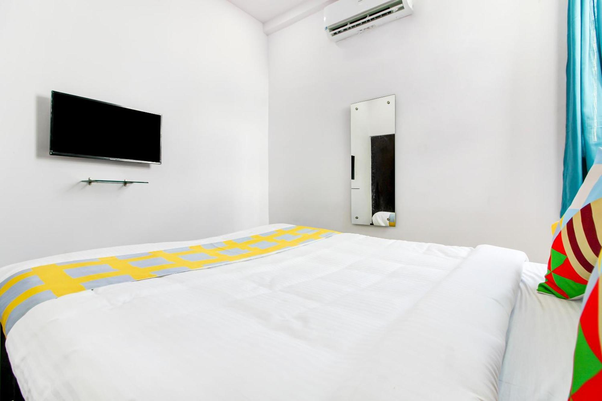 Hotel O Home Comfortable Stays, Near Aasam Gadh Current Office Sururnagar ภายนอก รูปภาพ