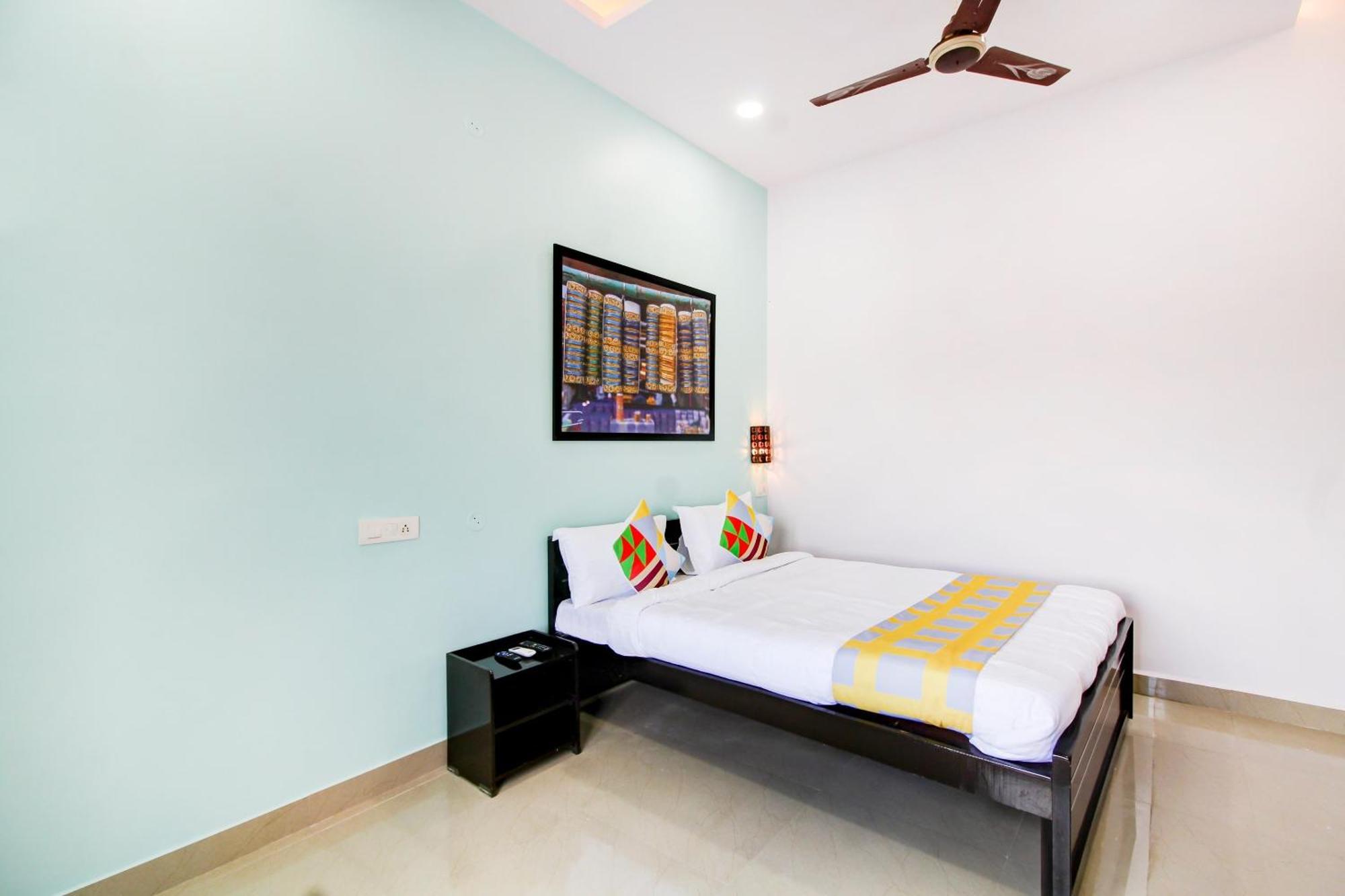 Hotel O Home Comfortable Stays, Near Aasam Gadh Current Office Sururnagar ภายนอก รูปภาพ